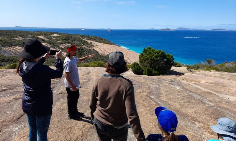 Walk on Country at Taananeditj (Rotary Lookout)