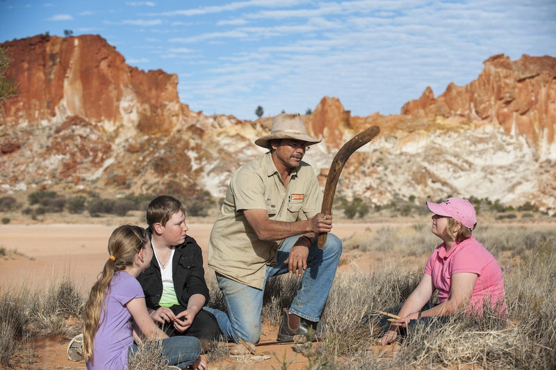 Rainbow Valley Walking Tour